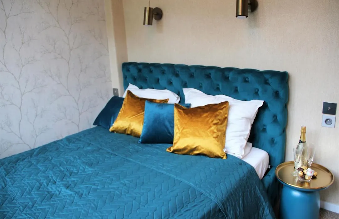 Apartamenty4You - Sleepwell Apartment-1