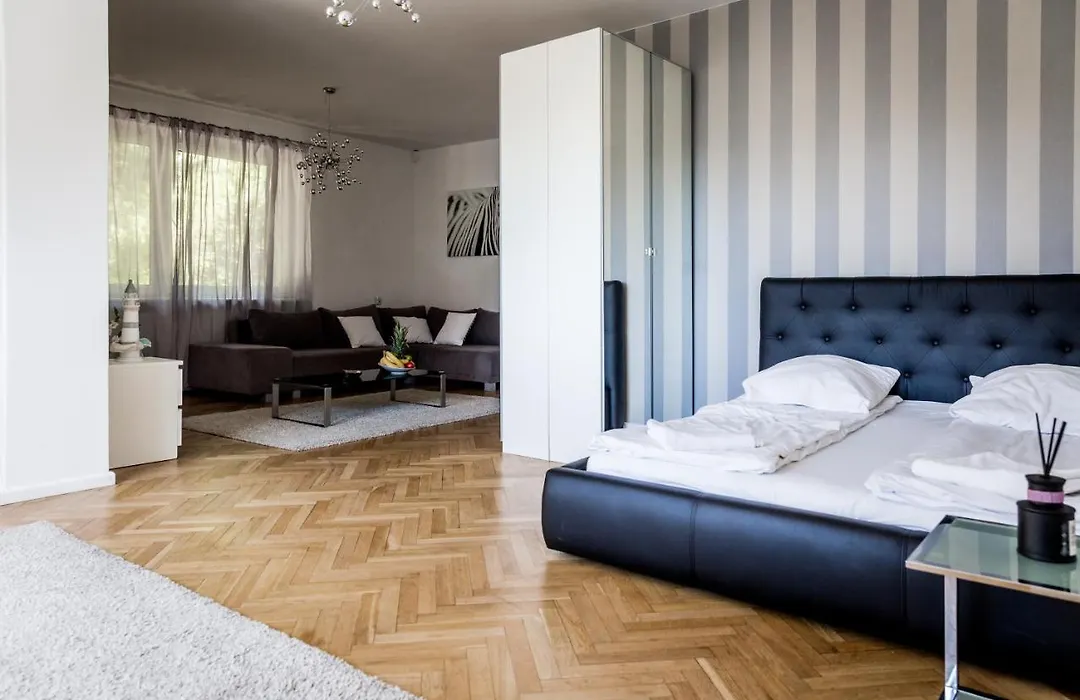 Sopot Holiday Rooms-1