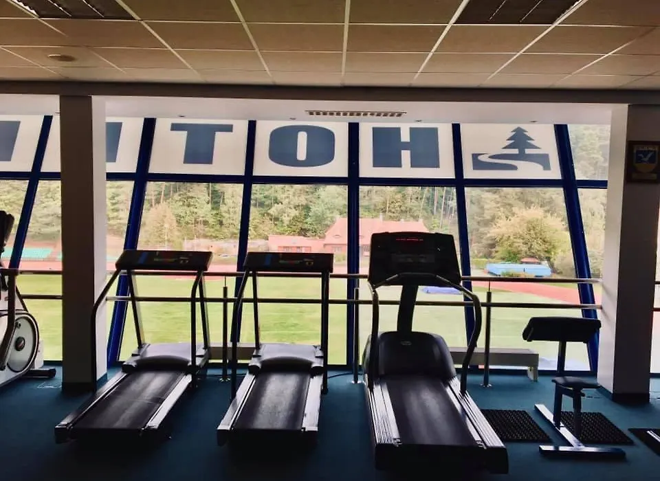 Hotel Leśny-1
