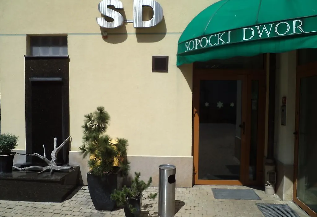 Sopocki Dwór Apartments-1