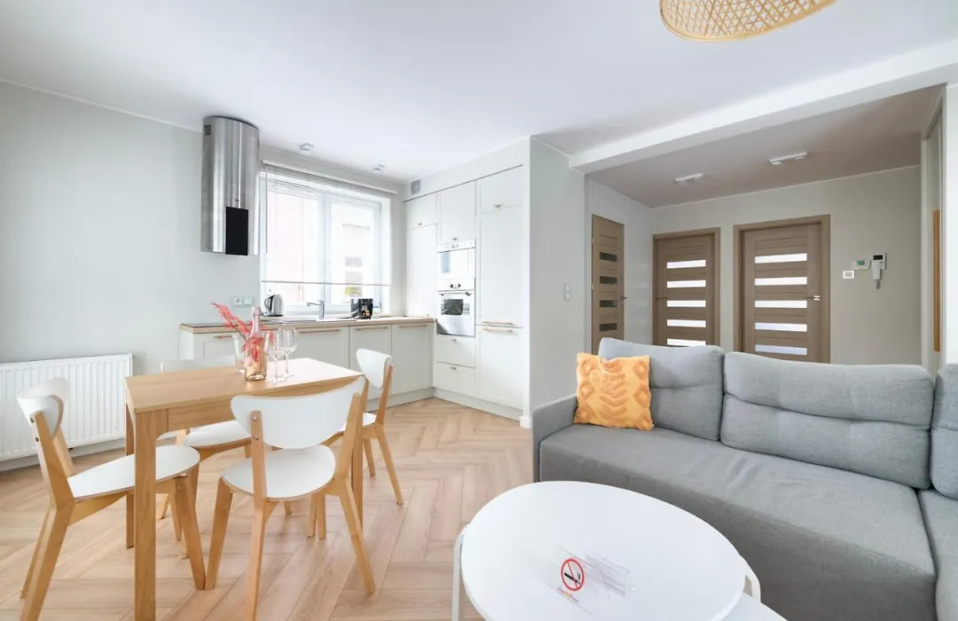 Happy Stay Comfort Apartment By The Beach-1