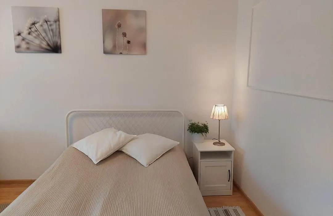 Apartament Opera-1
