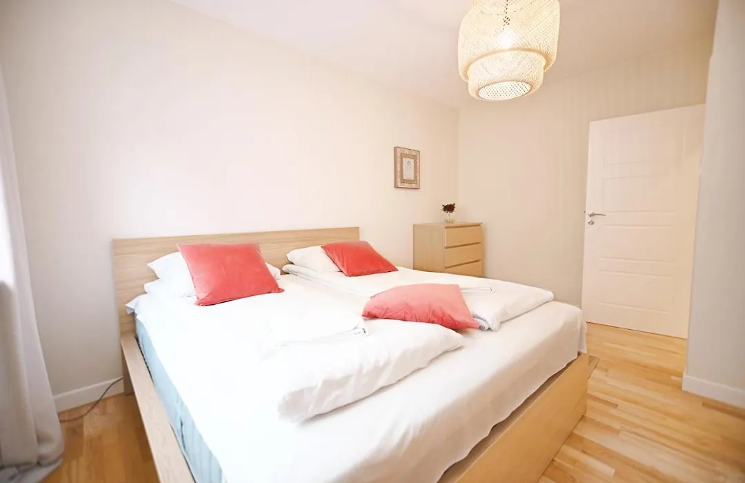 Victus Sunny Apartments With Parking By Noclegi Renters-1