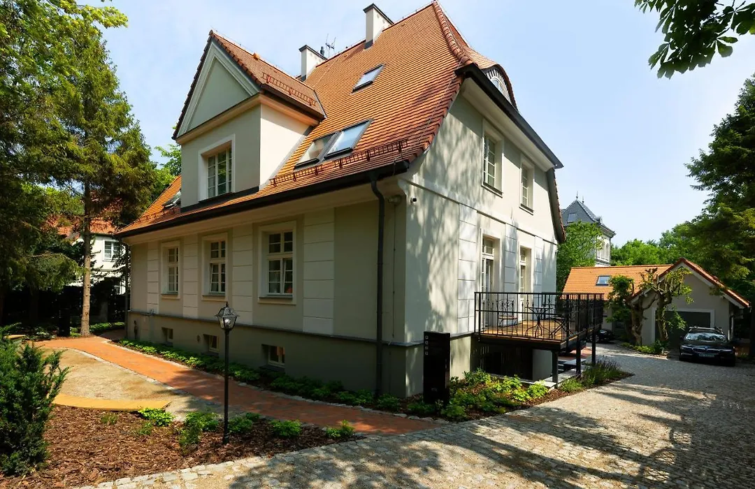 Willa Szwarc By Elite Apartments-1