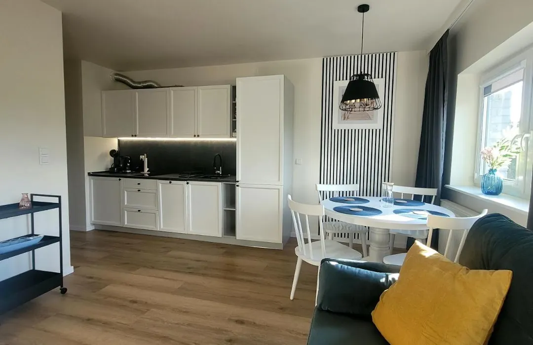 Apartament Na Fali-1