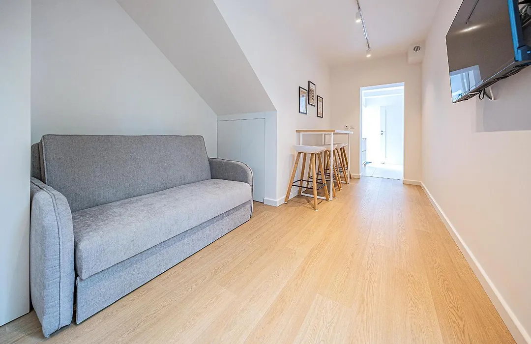 Simply Premium Apartments-1