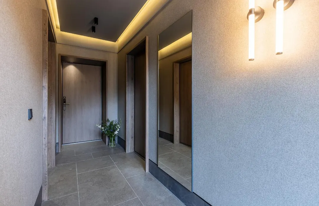 Monciak Elegance - Opera By Oneapartments-1