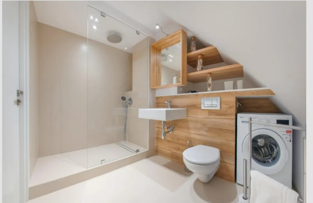 Amazing Big Loft With Seaview 800M To Beach-1