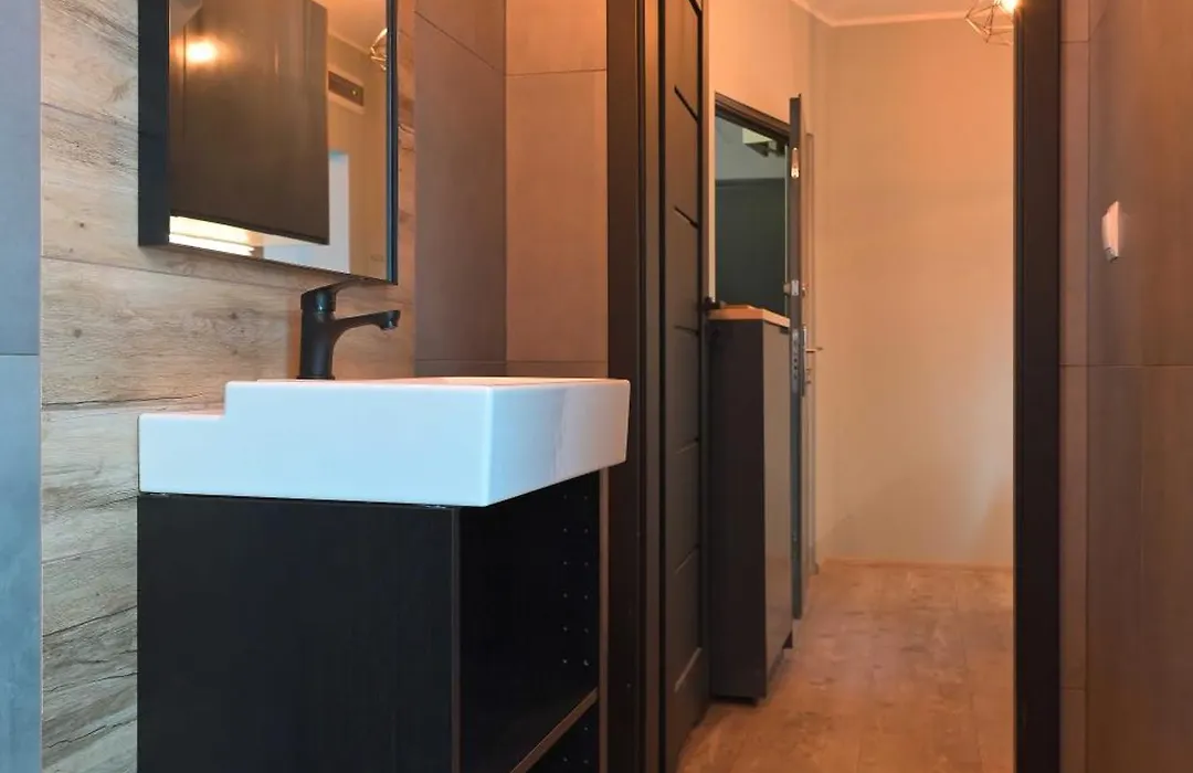 GB, 200m od morza, 400m od Monte Cassino, Sinus Apartments-1