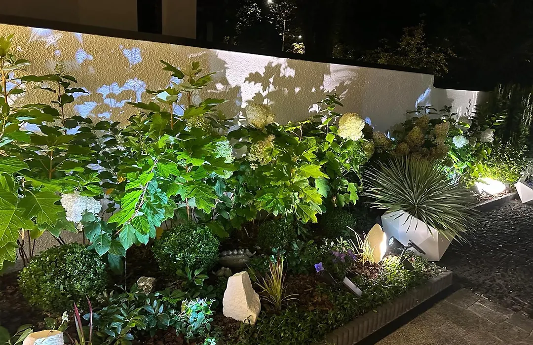 Apartament z prywatnym, krytym basenem-1