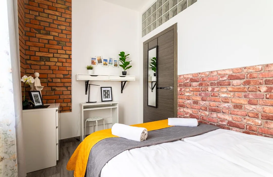 Funkcjonalny Apartament Victus Idealny Dla Rodzin By Noclegi Renters-1