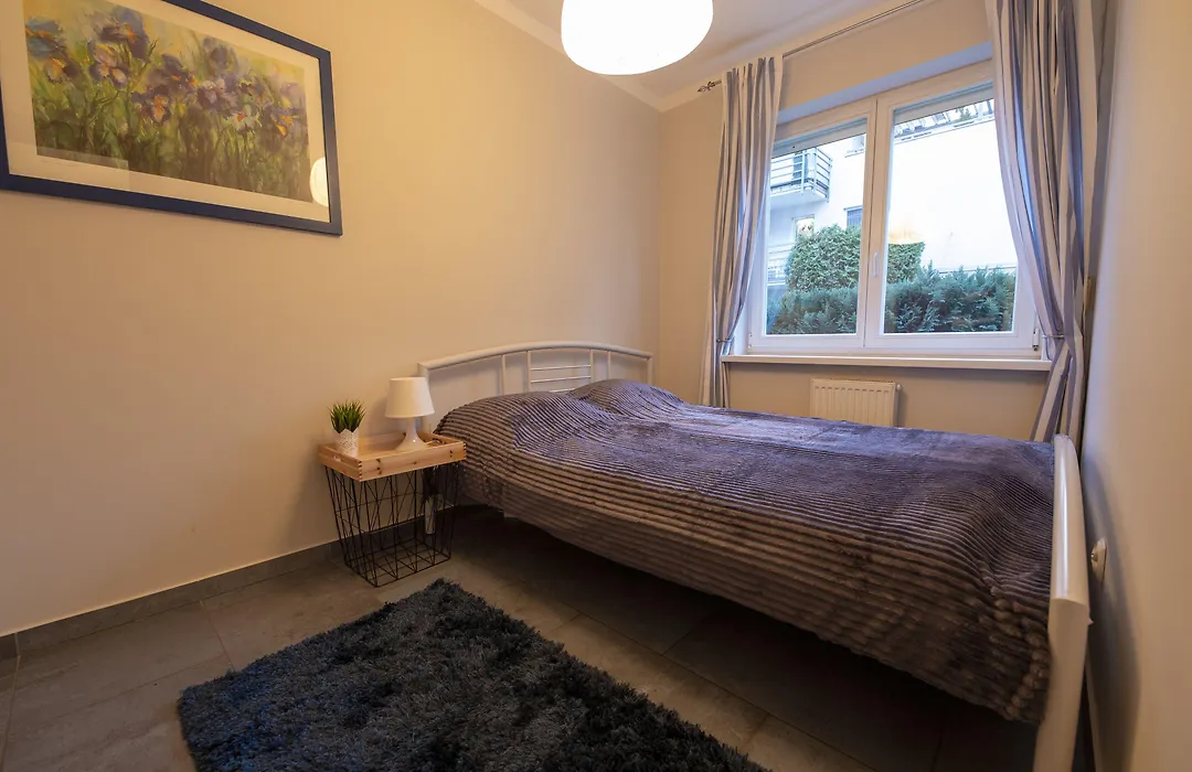 Victus Stylish Apartment With Underground Parking By Noclegi Renters-1