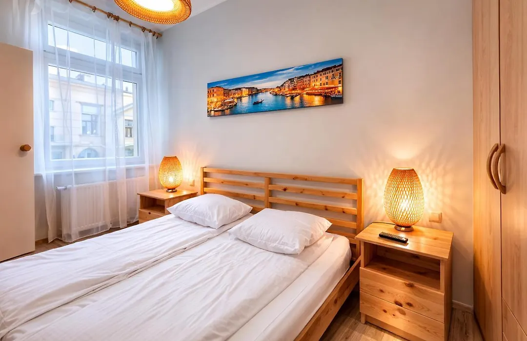Apartament Monte 49 z prywatnym parkingiem-1