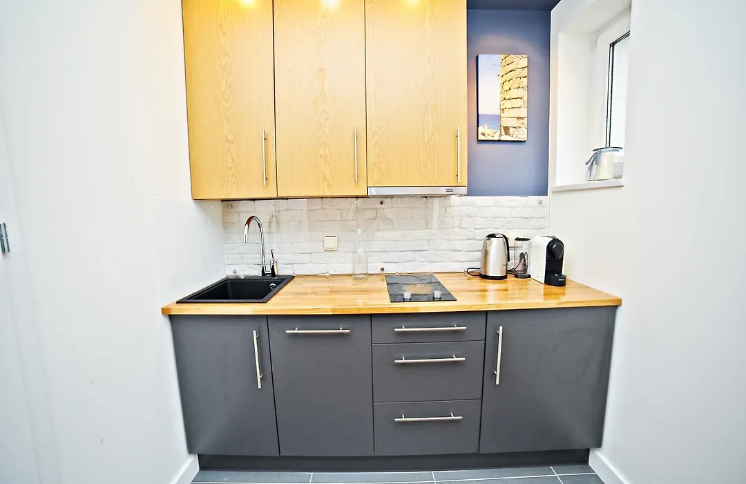 Amber Apartment By Grand Apartments-1