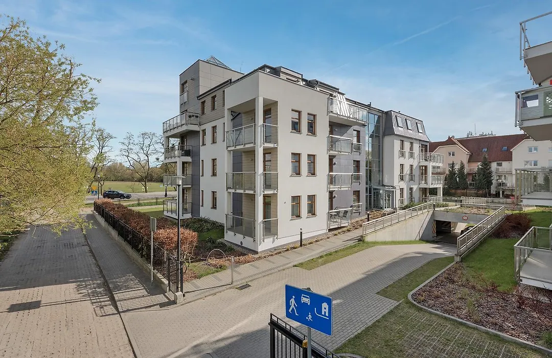 Dom & House - Apartamenty Sopocka Przystan-1