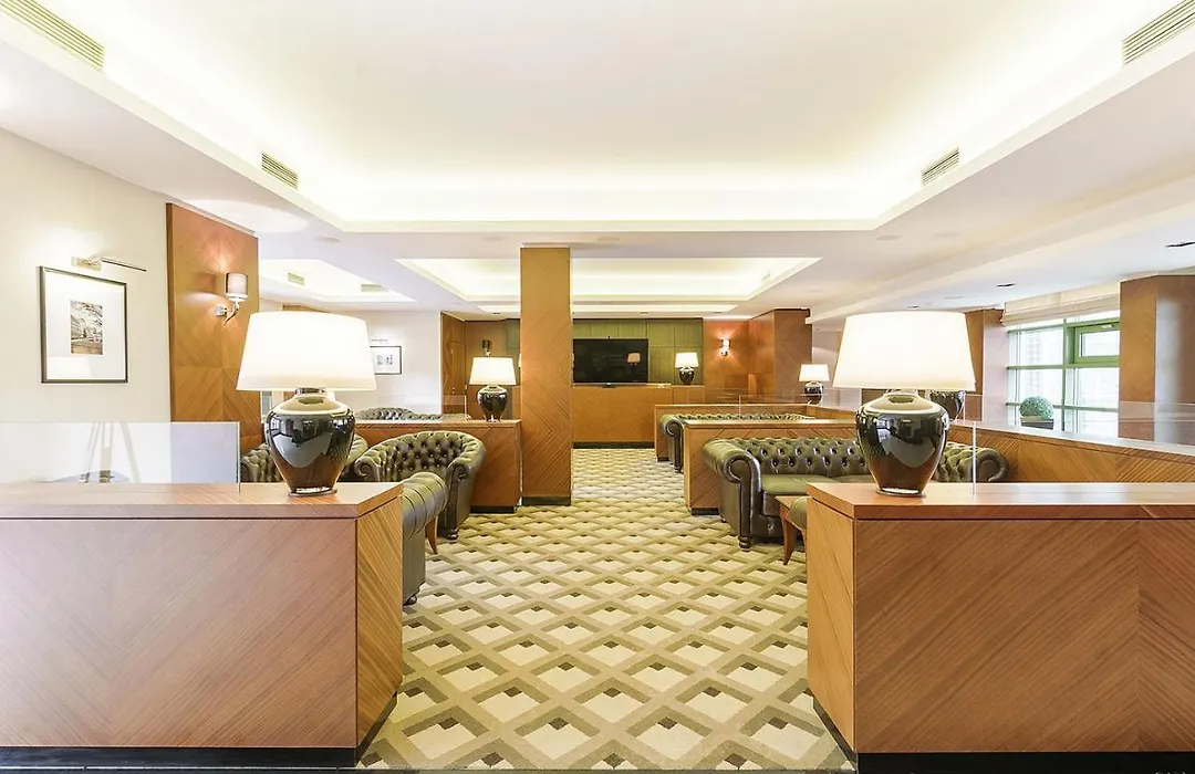 Executive Apartment With Sauna By Grand Apartments-1