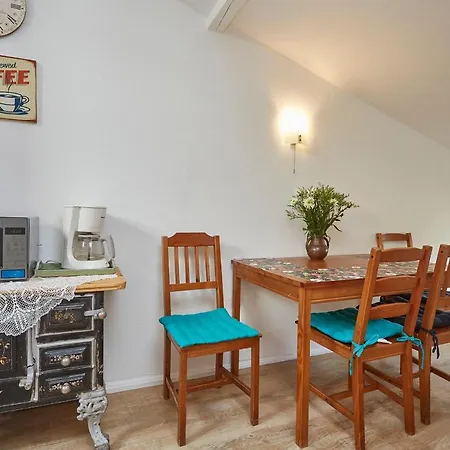 Apartament ze słoneczną werandą -250 m do plaży-3