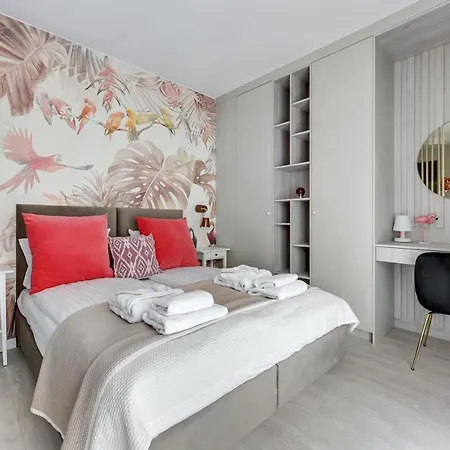 Monte Carlo Luxury Suites With Parking By Lion Apartments Sopot-2