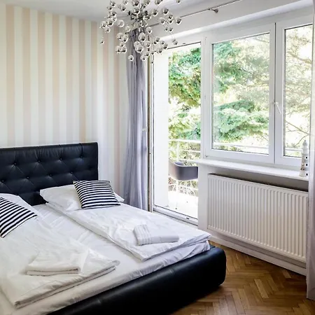 Sopot Holiday Rooms-3
