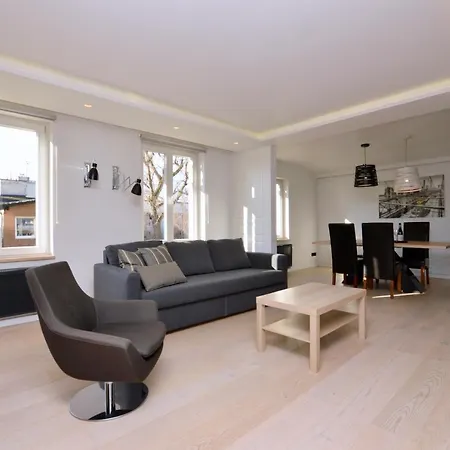 Chic & Stylish Victus Apartment Near The Beach In Sopot By Noclegi Renters-3
