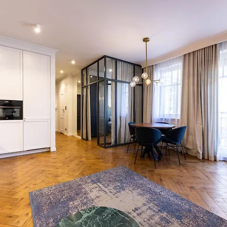 Luxury Seaside Apartment Victus With Parking And Balcony By Noclegi Renters-2