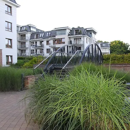 Aquarius Apartment-2
