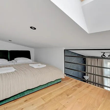 Beach Side - Boutique House-2