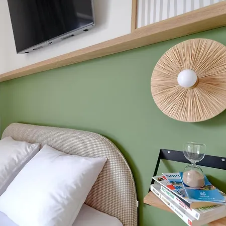 Apartamenty 4 Pory Roku- 200m PLAŻA, PRYWATNY PARKING-2