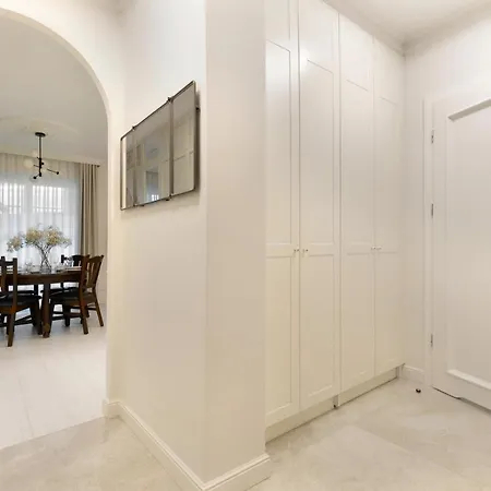 Willa Szwarc By Elite Apartments-2