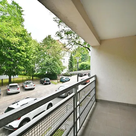 Victus Traditional Apartment With Balcony In Sopot By Noclegi Renters-3