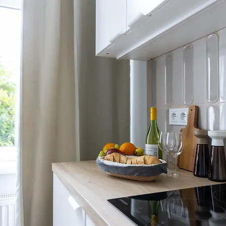 Monciak Comfort - Hipodrom By Oneapartments-3