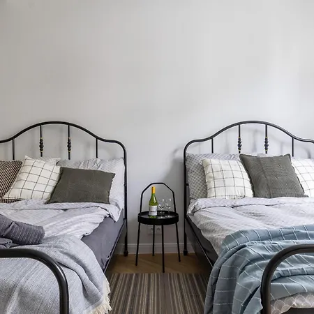 Monciak Comfort - Hipodrom By Oneapartments-2