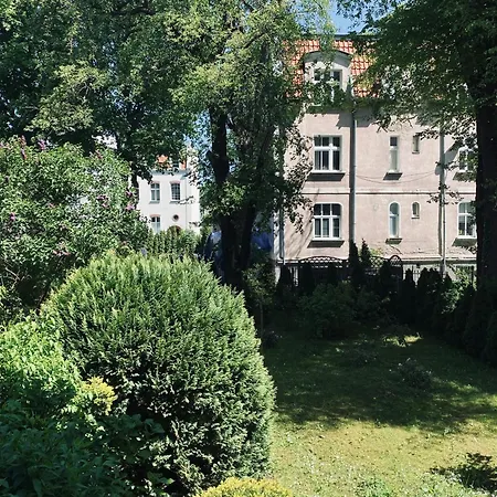 Urokliwe Studio przy Plaży-2