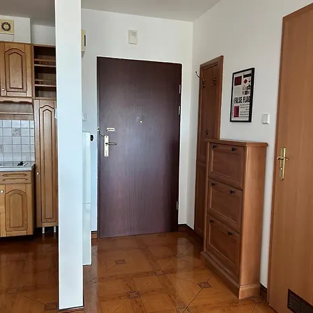 SOPOT CENTRUM, apartament w Dolinie Gołębiewskiej +hala garażowa-2