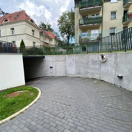Lion Apartments - Młoda Polska Nowe Apartamenty z parkingiem-2