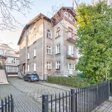 Kamienica Sopocka 150 Metrow Od Plazy & By Noclegi Renters-3
