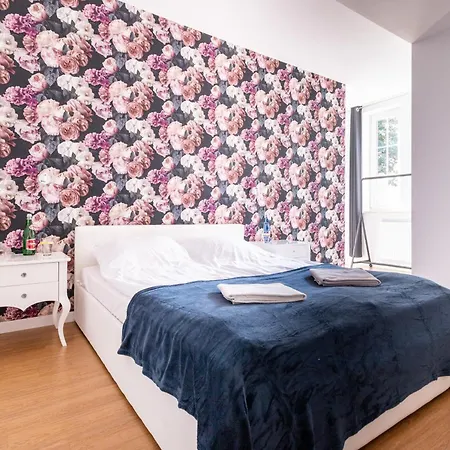 Elegant Victus Apartments In Sopot Close To The Beach By Noclegi Renters-3