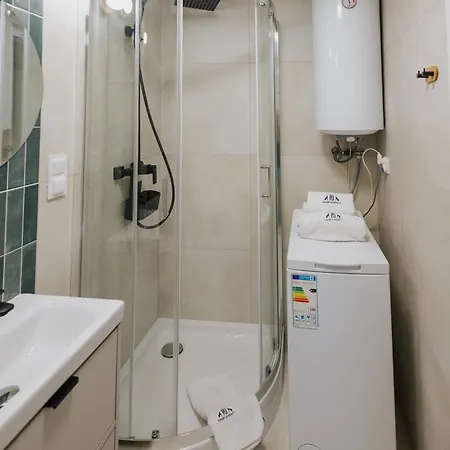 RJ Apartments Monika C-2