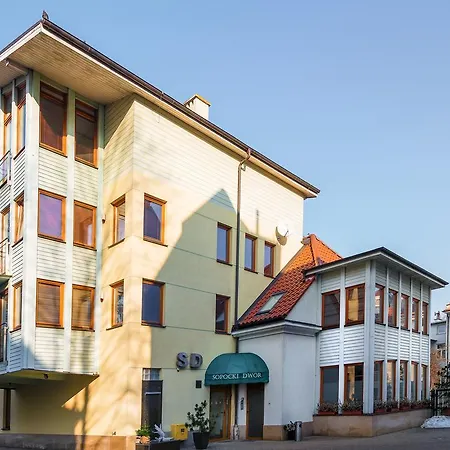 Sopocki Dwór Apartments-3