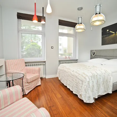 Amber Apartment By Grand Apartments-2