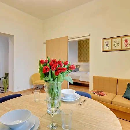 Unique 755 - Apartament z 2 sypialniami blisko Monte Cassino-3