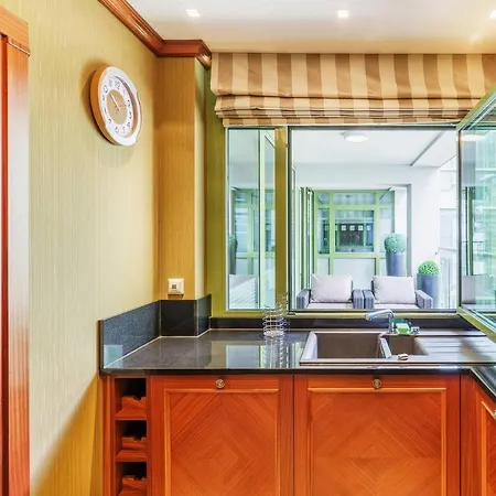 Prestige Apartment With Sauna By Grand Apartments-2