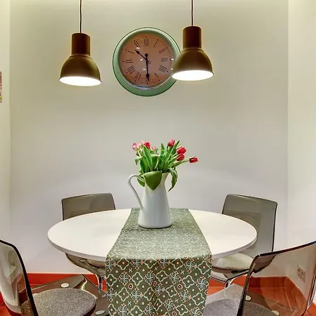 Grand Apartments - Brooklyn 2 Bedroom Apartment-2