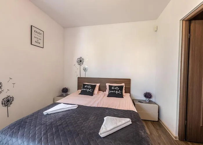 Victus Cozy Apartment With Underground Parking By Noclegi Renters Sopot
