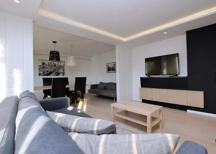 Chic & Stylish Victus Apartment Near The Beach In Sopot By Noclegi Renters