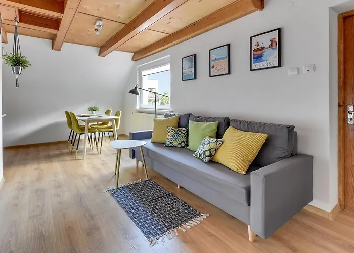 Stylowy Apartament 3city w Sopocie z Trzema Sypialniami by Noclegi Renters Sopot