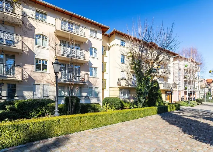 Luxury Seaside Apartment Victus With Parking And Balcony By Noclegi Renters Sopot
