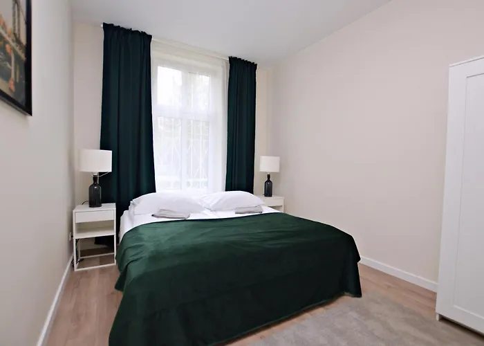 Elegancki Apartament 3City Z Parkingiem W Sopocie Blisko Plazy By Noclegi Renters Sopot