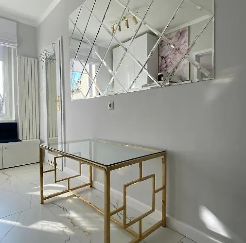 Glamour Apartment przy plaży, z parkingiem prywatnym Sopot
