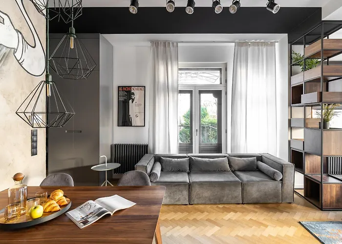 Helska 11 - Apartamenty blisko plaży i Monte Cassino - topowy adres by Lion Apartments Sopot